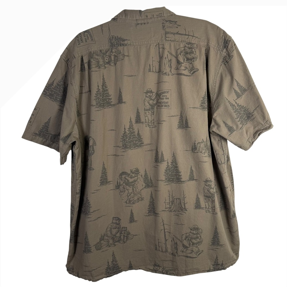 Filson Men's Smokey The Bear Print Short Sleeve Button Down Shirt Size XXL - Picture 6 of 6